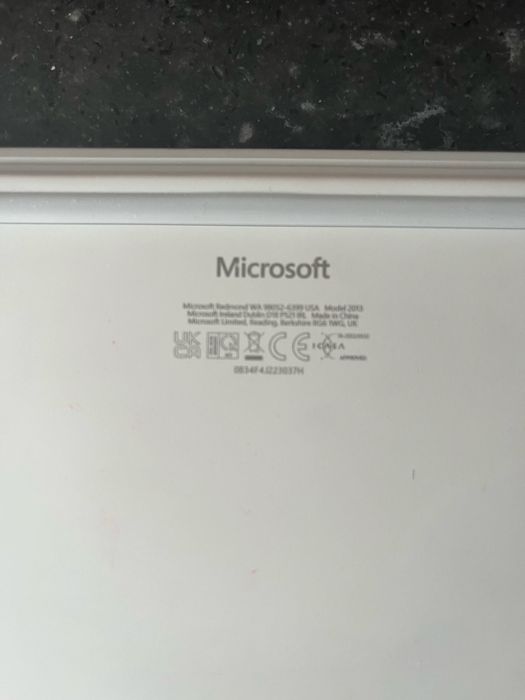 For Sale: Microsoft Surface Laptop Go 2 – TOUCHSCREEN