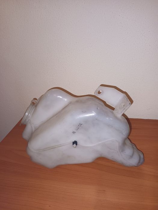 Reservatório Limpa Vidros Miata