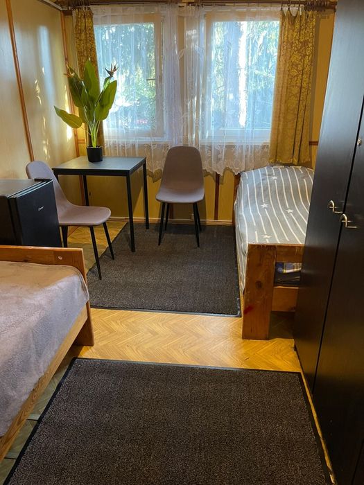 Mieszkanie 1 pokój  1500zł Wesoła