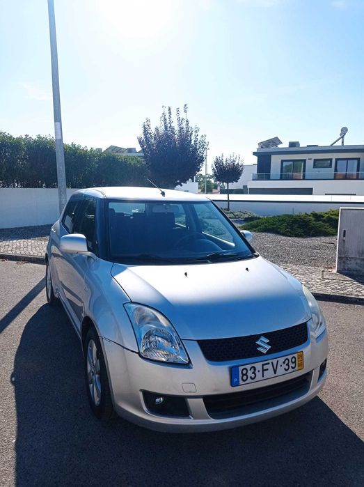 Suzuki Swift 1.3 i - 123000km - 1 dono - histórico revisões