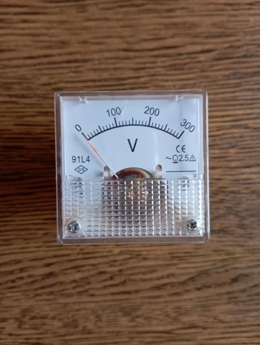 Вольтметр на напряжение до 300v.
