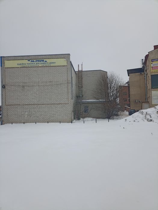 Продам ТЦ Альфа в Центрі міста Бердичів Житомирська область