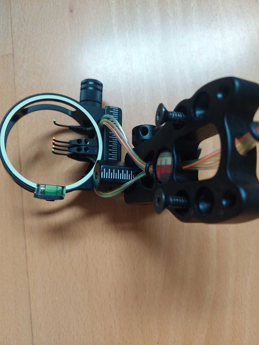 Mira fibra óptica para arco