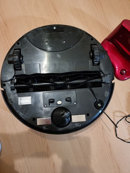 Робот пилосос sichler