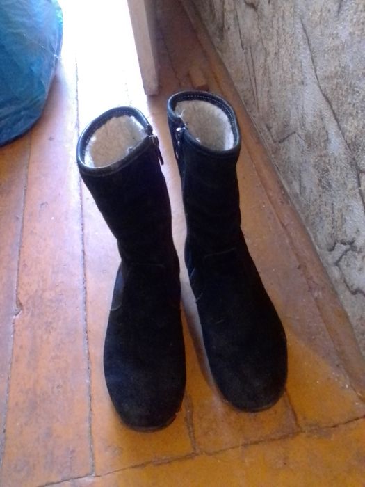 Женские зимние кожаные полусапожки