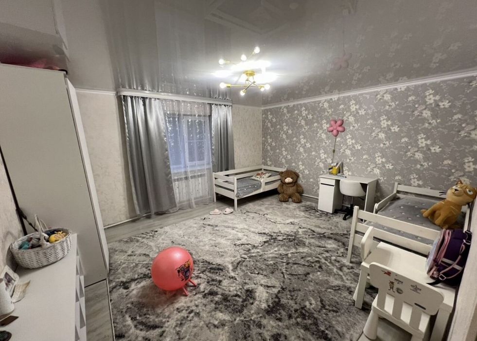 Продается дом с.Чобручи