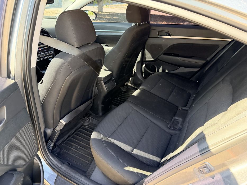 Продам Hyundai Elantra