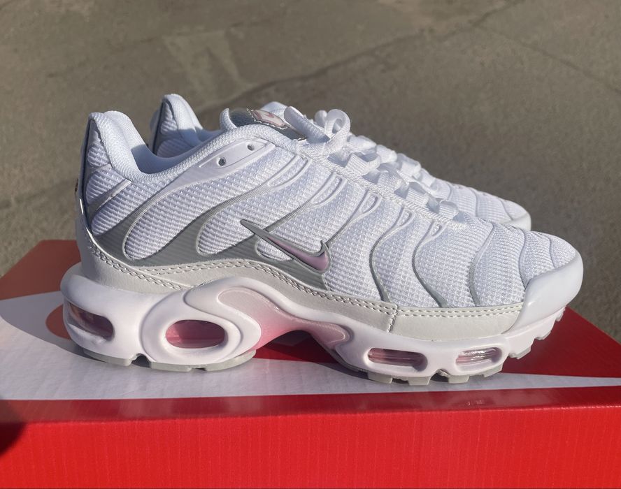 Жіночі кросівки Nikr Air Max Plus Tn white pink grey 37,5-41