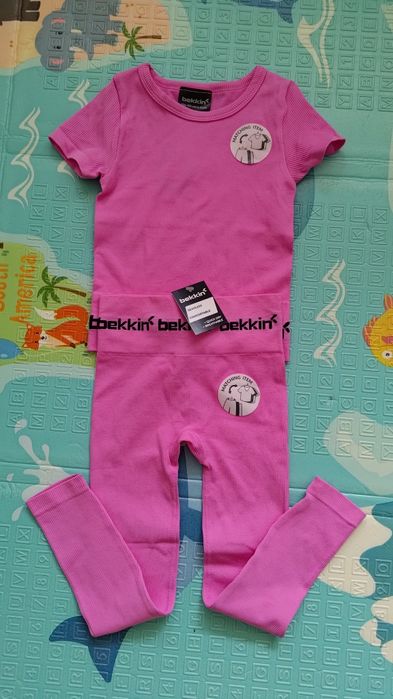 Костюм на дівчинку 4-5р