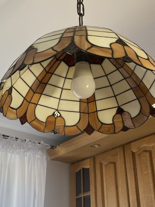 Lampy witrażowe, styl Tiffany, szkło