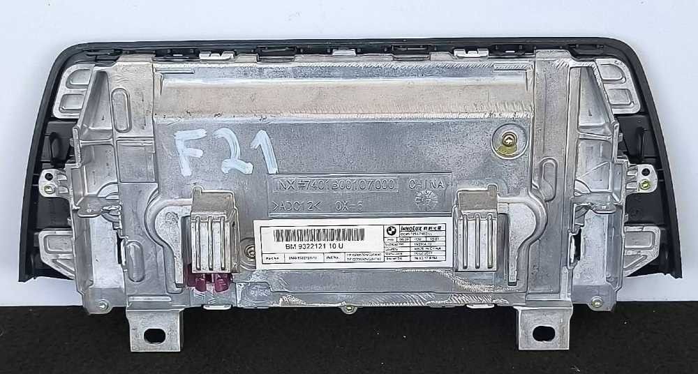 Conjunto BMW 1 (F21) ano 2018