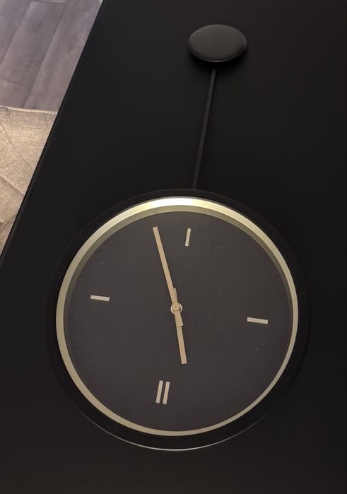 Zegar ścienny z wahadłem IKEA