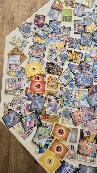 Karty pokemon , duży wybór