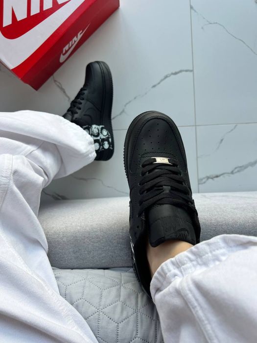 Nike Air Force 1 Low x Comme des Garcons Supreme