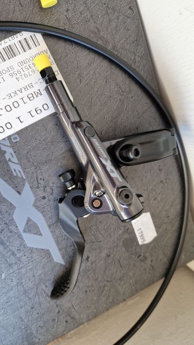 Nowe hamulce Shimano XT m8100, 700 ,1700mm pudełka BoX