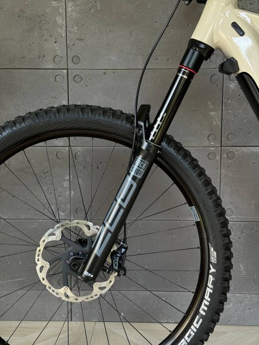 Електровелосипед Focus