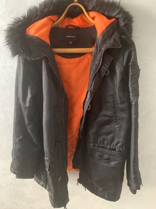 Ветровка , куртка