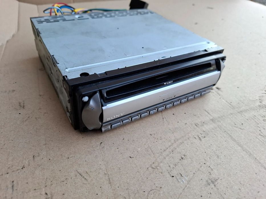 Radio SONY CDX-R3350