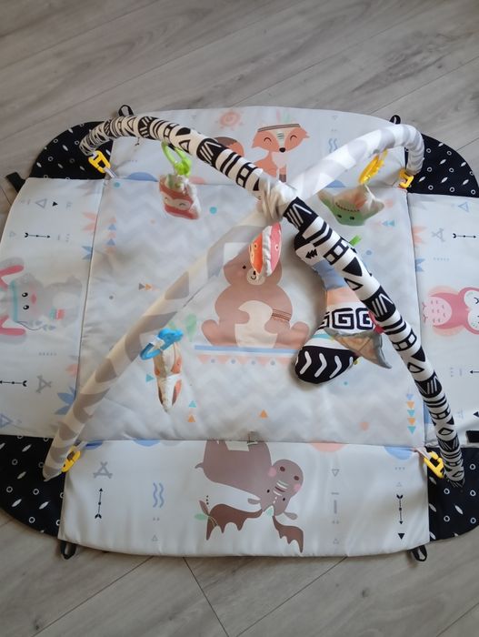 Mata edukacyjna dla niemowlaka