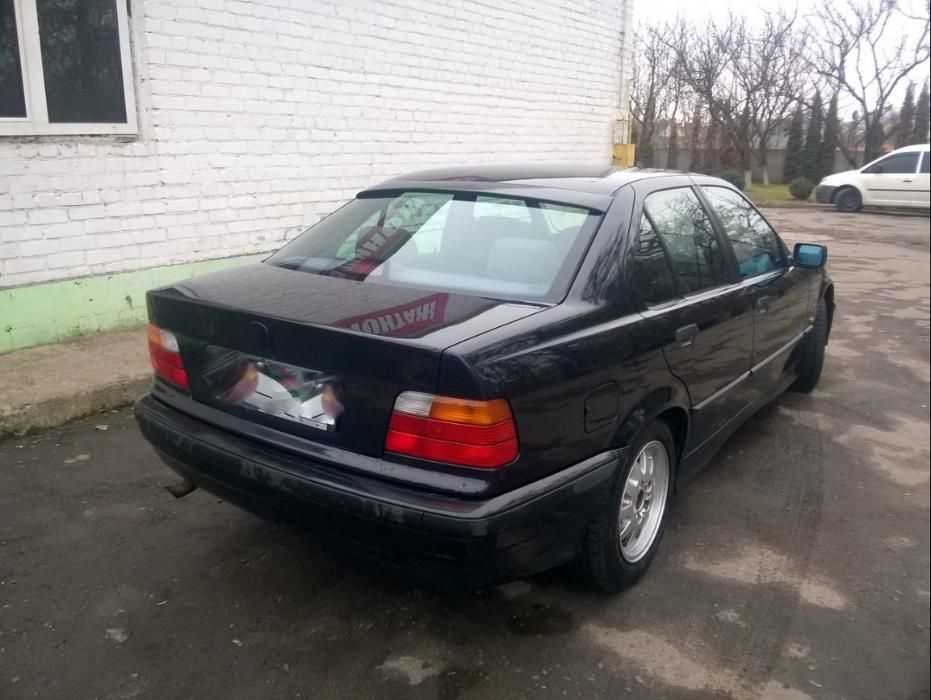 Lip Spoiler Aileron BMW E-39