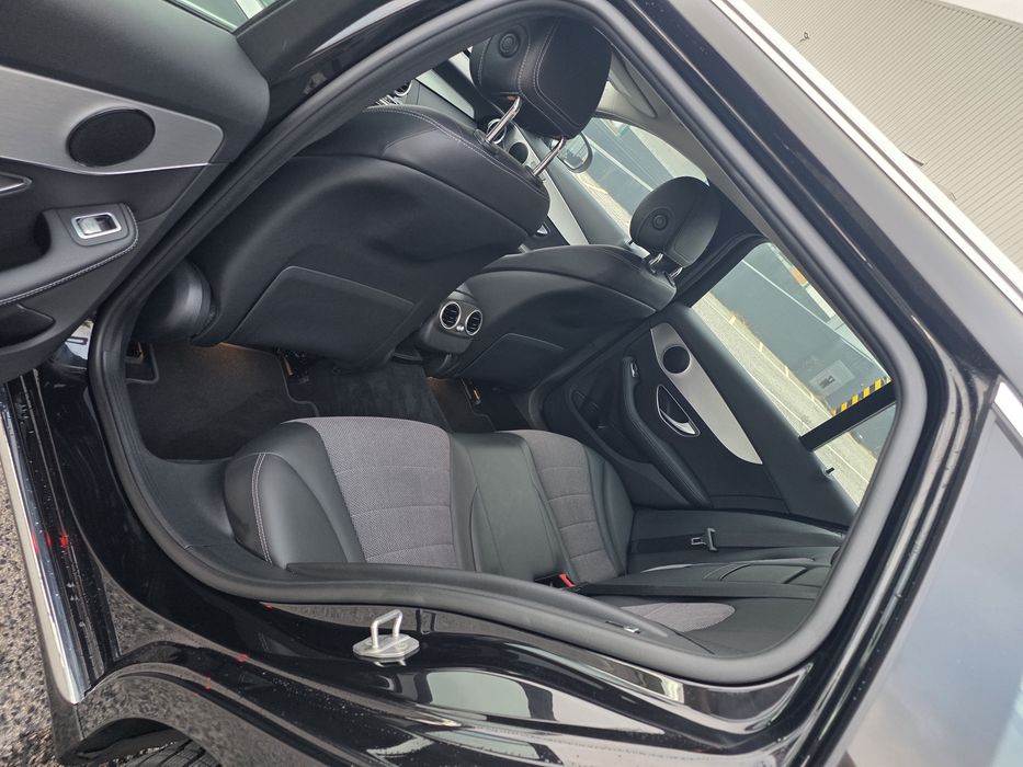 Mercedes Benz C220d Station Avantgarde 9G-TRONIC 4matic 2017