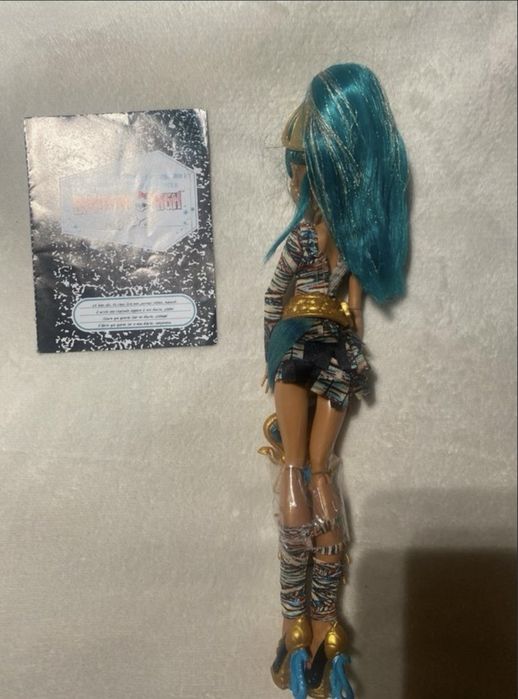 Boneca monster high