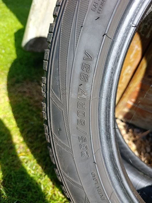 Opony Falken eurowinter 205/50/17