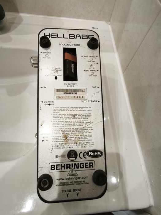 Pedal Hel Babe Behringer