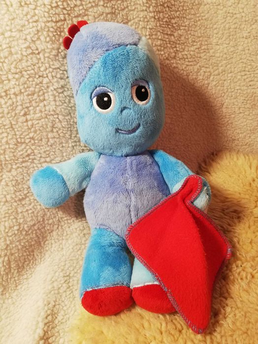 Maskotka Iggle Piggle z dźwiękiem Dobranocny ogród Golden Bear 30 cm