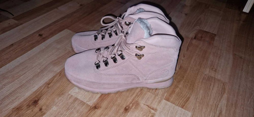 Damskie buty ocieplane  na zime