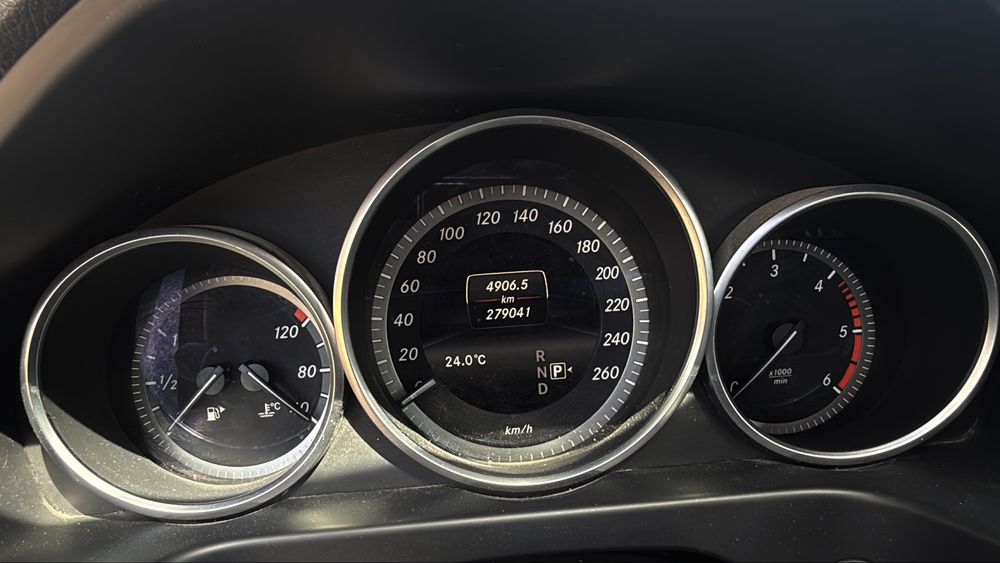 Mercedes-Benz E220d AMG Auto 7G-Tronic