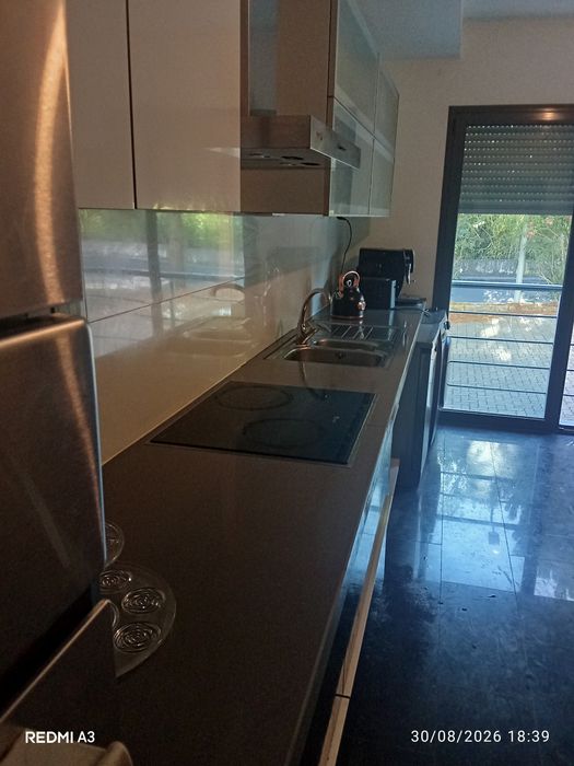 Arrenda-se apartamento