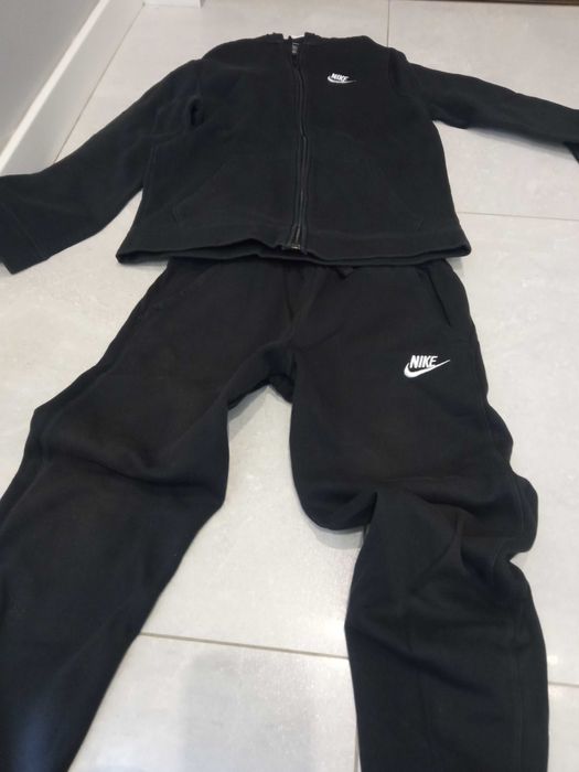 Komplet chłopięcy Nike
