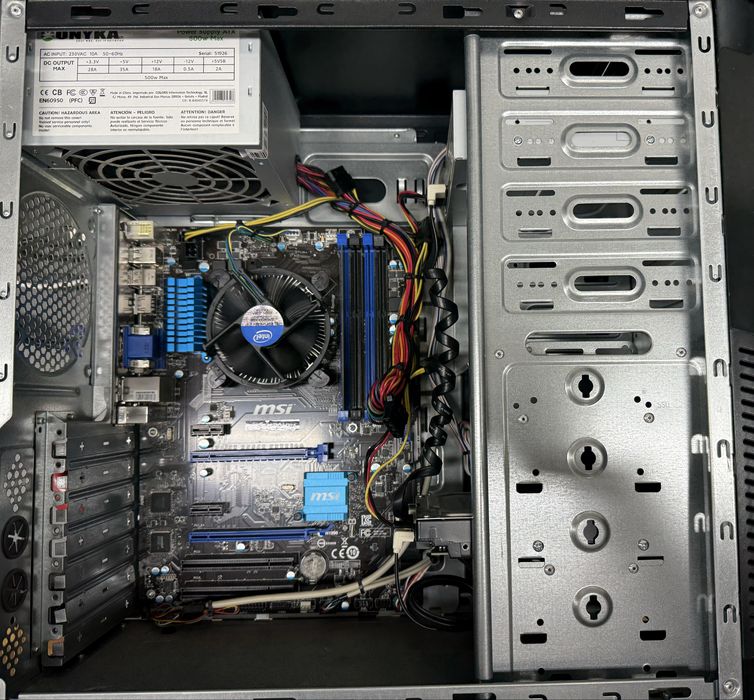 Computador Desktop i3-4130 a 3,4 GHz, 4GB RAM DDR3 1600