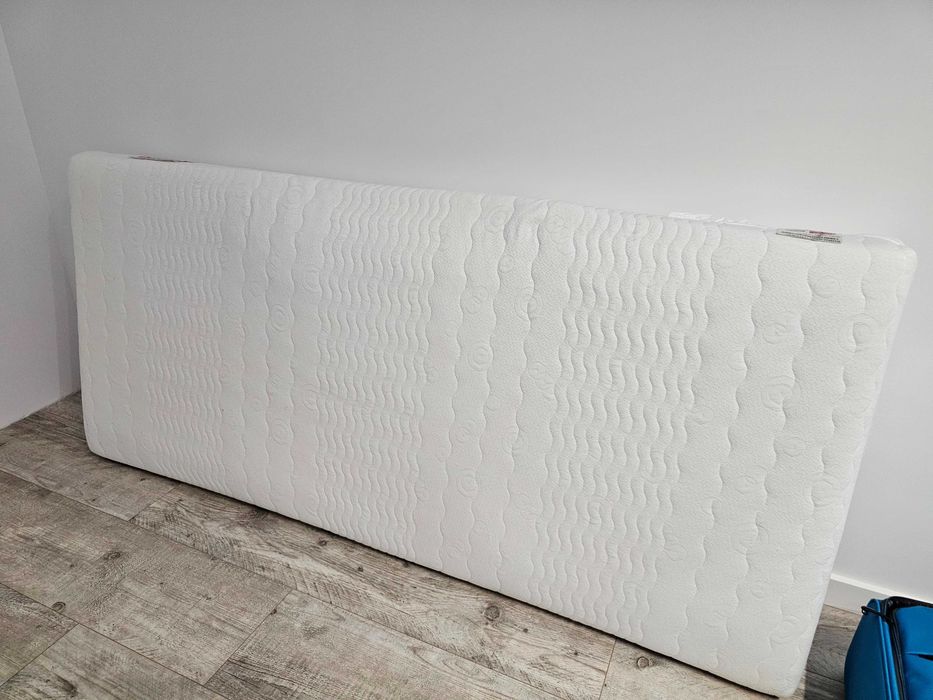 Materac jednoosobowy 200x90