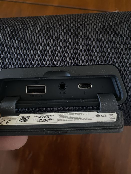 Coluna portatil LG XBoom Go 30w
