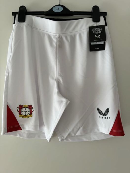 Szorty Leverkusen