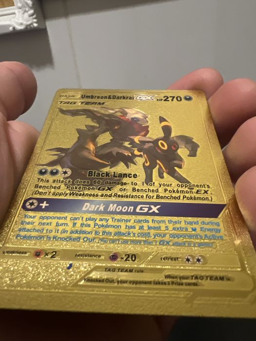 Carta dourada pokemon , umbreon & Darkrai
