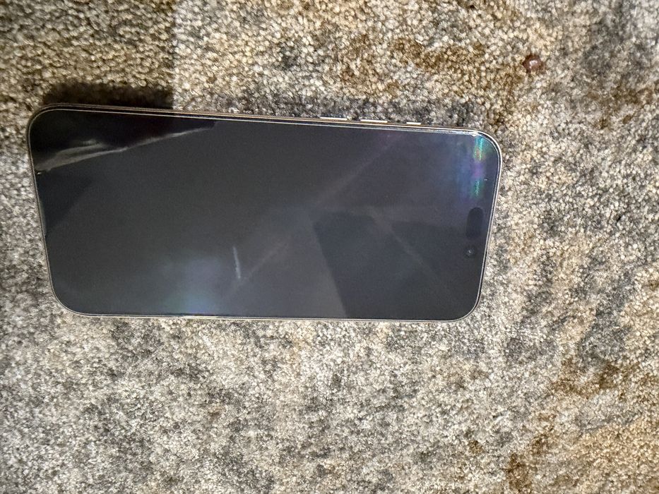 Iphone 16 pro max stan bardzo dobry