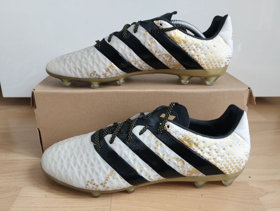 Buty korki piłkarskie 44 2/3 Adidas ACE 16.2 FG