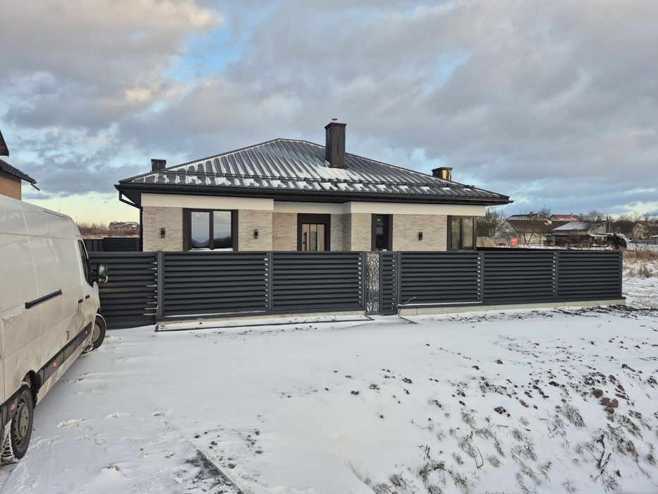 Котедж Зимна Вода Конопниця 125 м2