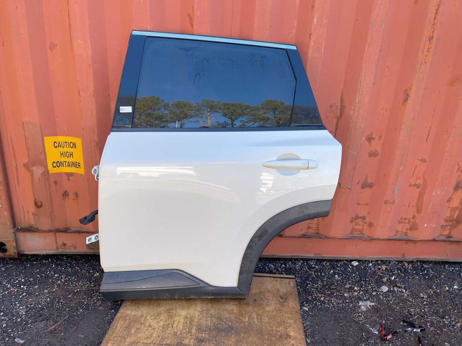 Nissan Rogue T33 2021 - drzwi lewe tył kompletne