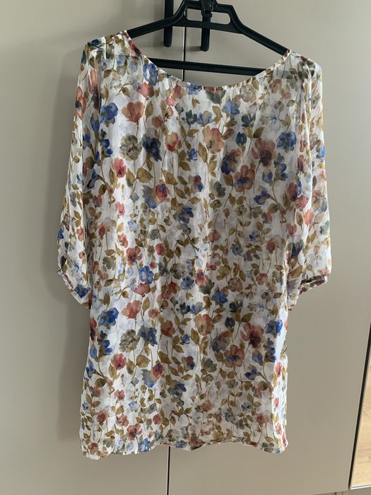 Jedwabna tunika w przepiękne kwiaty