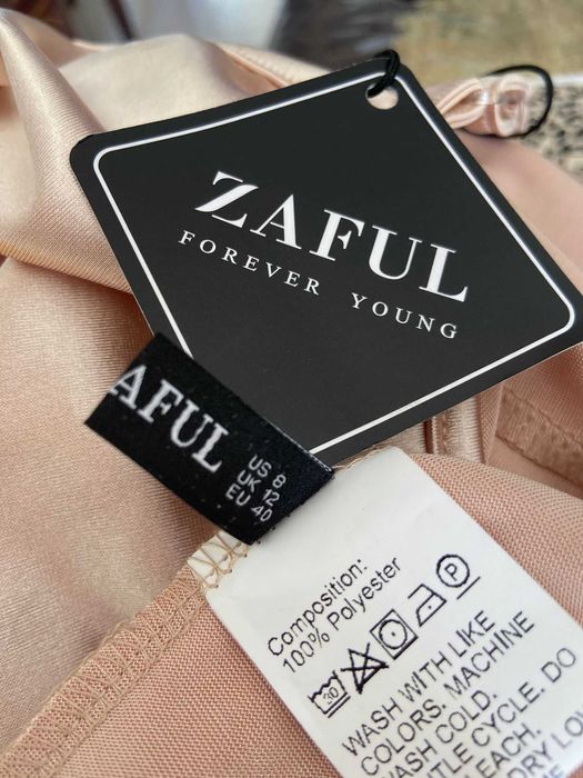 vestido bege/rosado NOVO