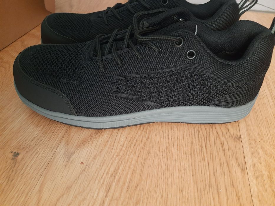 Buty robocze numer 43