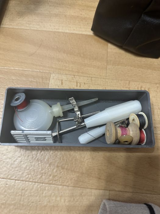 Швейна машинка / електрична швейна машина