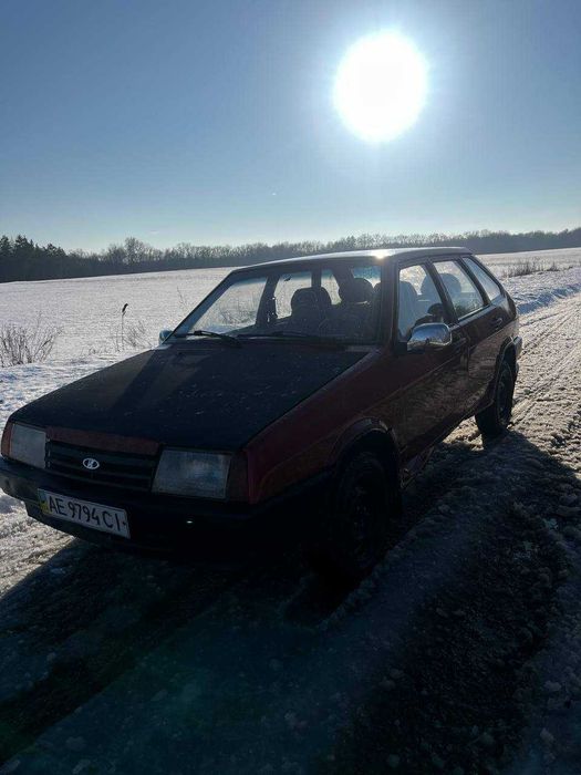 Продам машину ваз 2109