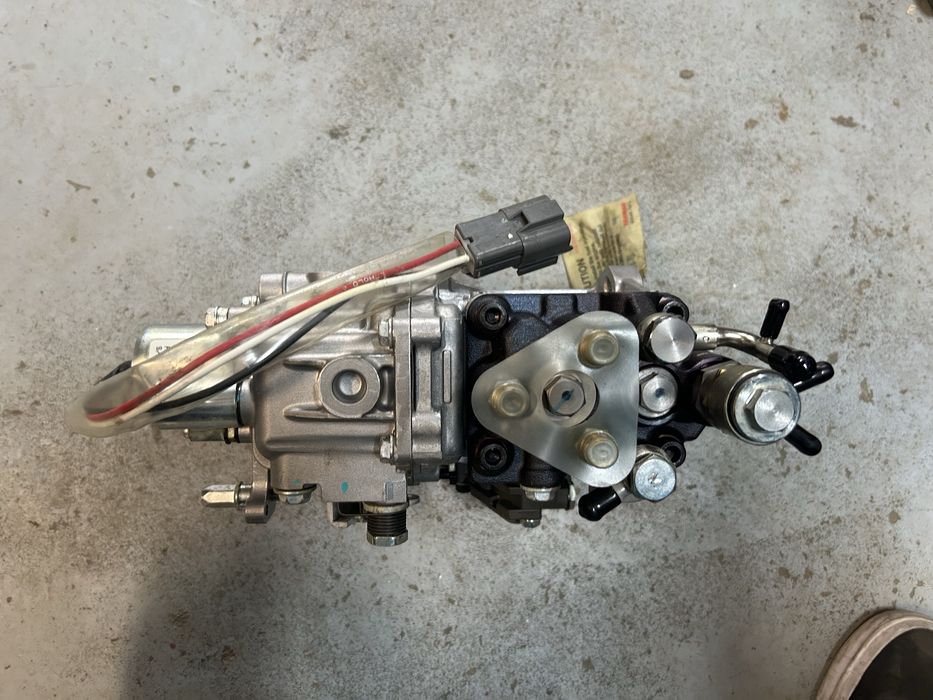 Pompa wtryskowa do yanmar 3TNv 82a