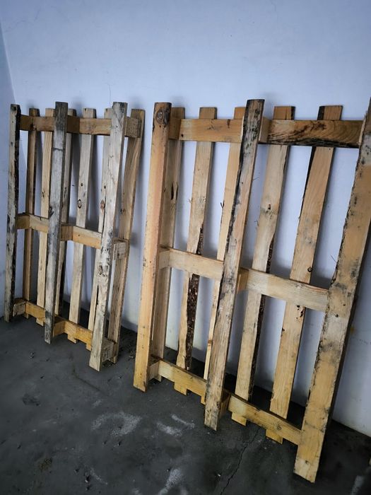 Vendo paletes de madeira