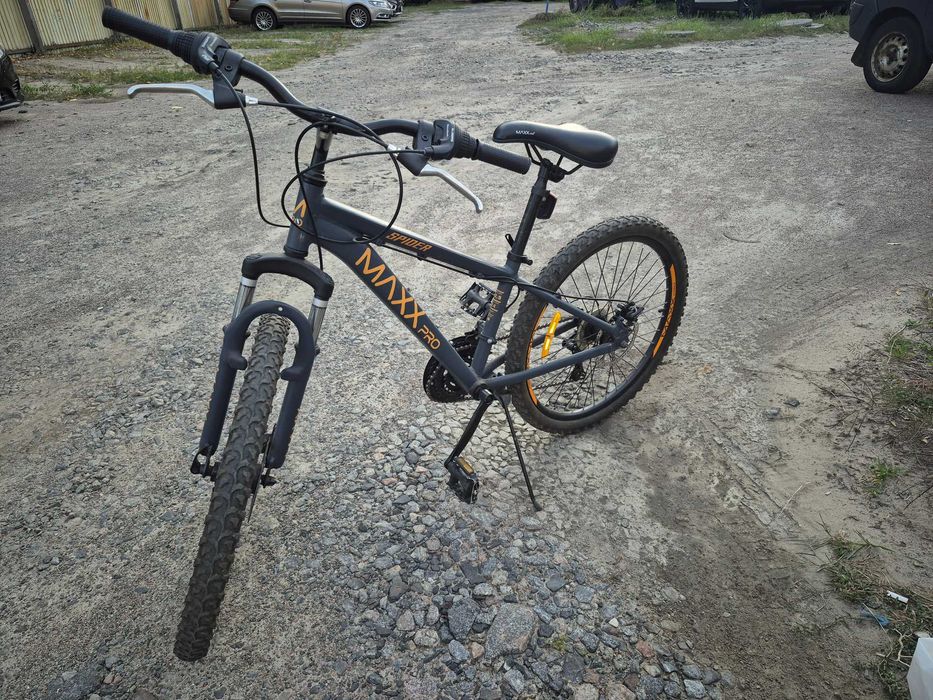 Велосипед для підлітка.